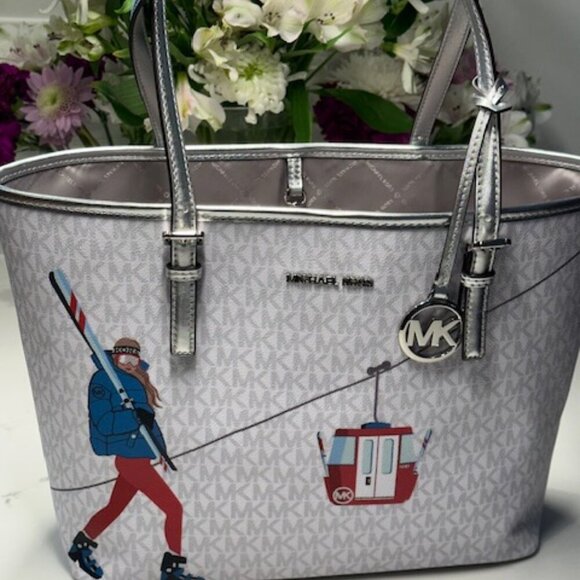 ⛷️🏂🚠 Michael Kors NWT Jet Set Girls Ski Tote Shoulder Bag - Picture 4 of 16